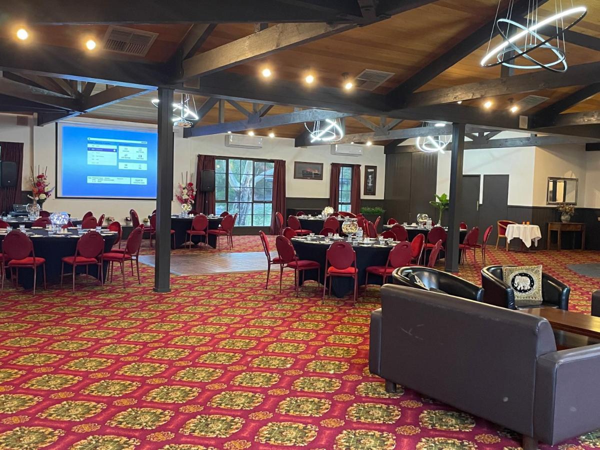Motel Country Plaza Halls Gap