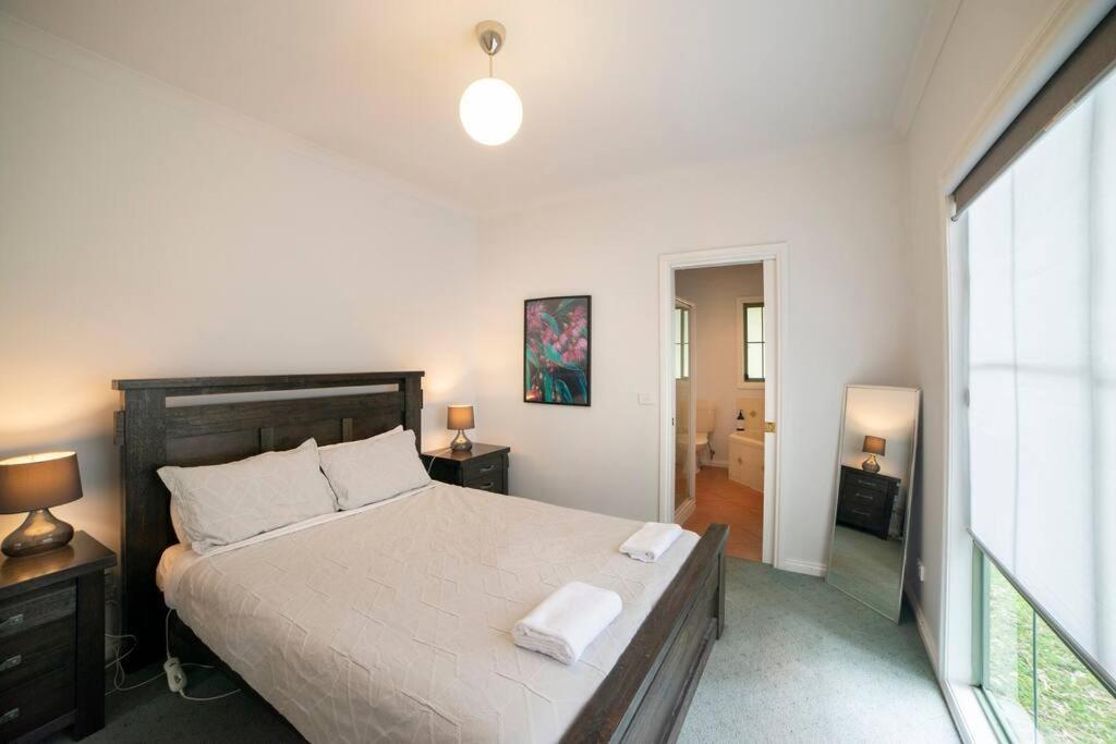Pinnacle Retreat Halls Gap