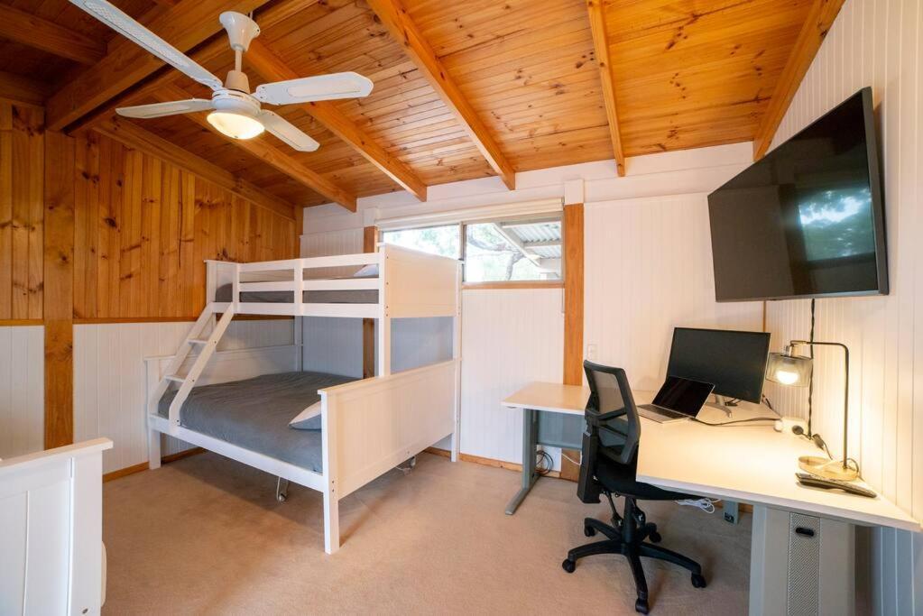 Holiday home Secret Garden Halls Gap
