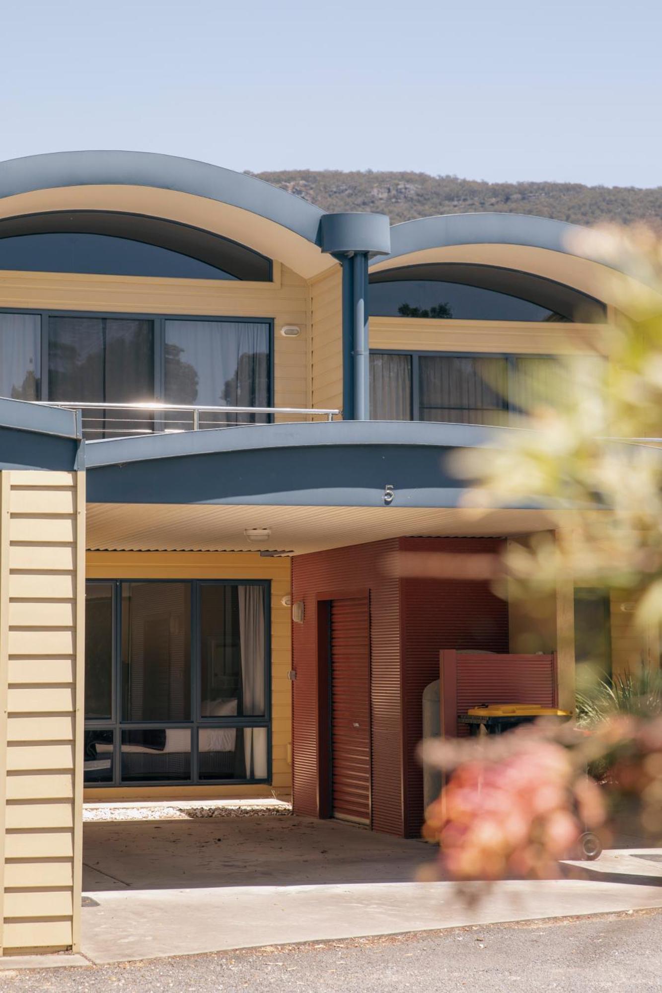 Escape Halls Gap