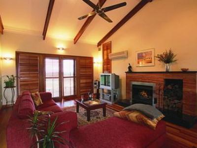 Meringa Springs Resort Halls Gap