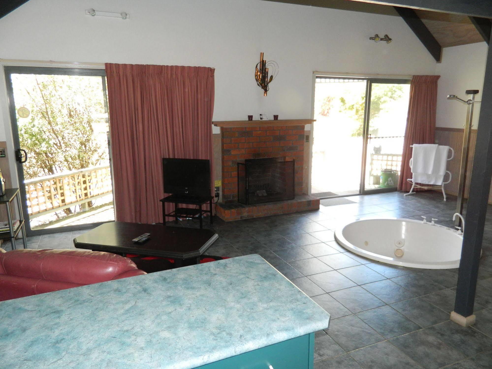 Boronia Peak Villas Halls Gap