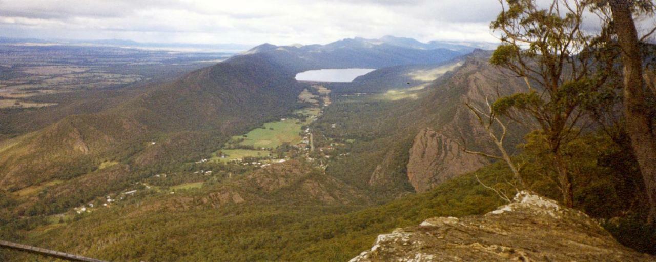 Ironstone Romantic Couples Retreat Apartment Halls Gap