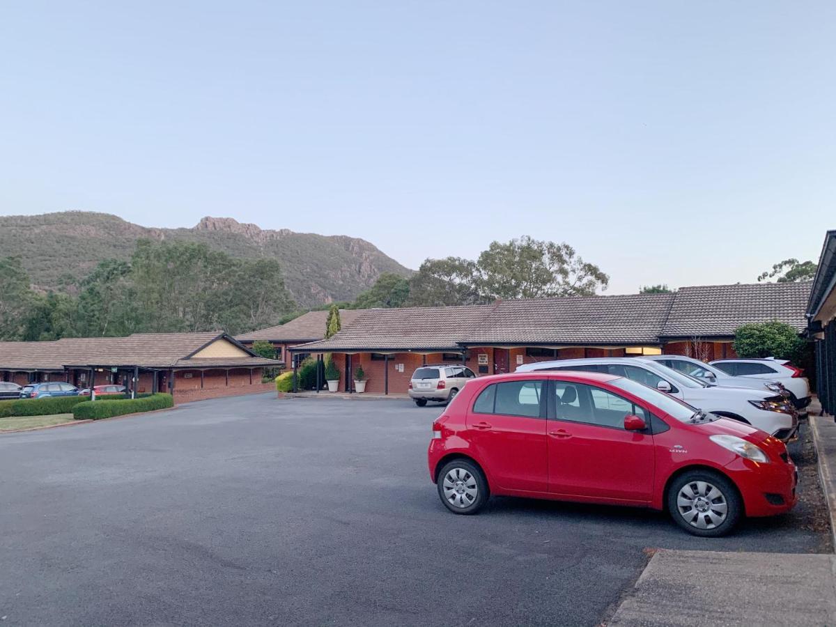 Motel Country Plaza 3*