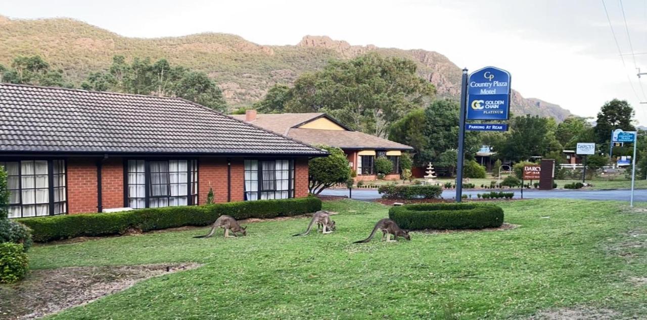 Motel Country Plaza 3*